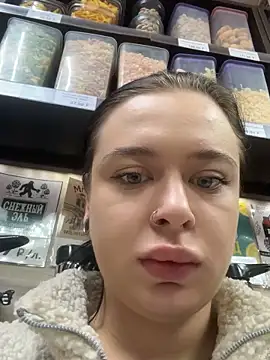 Snapshot of AlishaPrettyBlade chatting on 13, 9, 2025 AlishaPrettyBlade online show from 13, 9, 2025