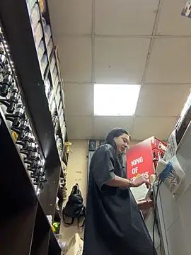 Snapshot of AlishaPrettyBlade chatting on 20, 9, 2025 AlishaPrettyBlade online show from 20, 9, 2025