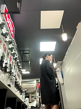 Snapshot of AlishaPrettyBlade chatting on 13, 10, 2025 AlishaPrettyBlade online show from 13, 10, 2025