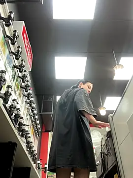 Snapshot of AlishaPrettyBlade chatting on 9, 11, 2025 AlishaPrettyBlade online show from 9, 11, 2025