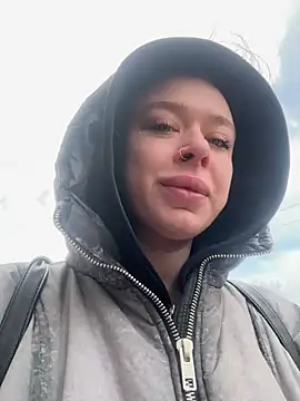 Snapshot of AlishaPrettyBlade chatting on 6, 3, 2026 AlishaPrettyBlade online show from 6, 3, 2026