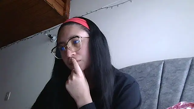 Arielle lov online show from 2, 12, 2025