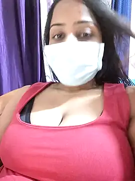 COZY ROZI online show from 24, 9, 2025