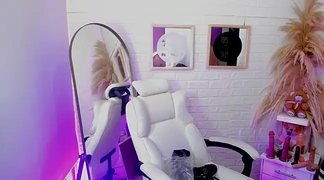 Danny Luxx online show from 1, 3, 2025