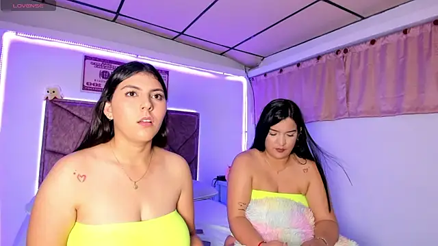 Snapshot of Cristal_Smith20 chatting on 2, 12, 2025 Cristal Smith20 online show from 2, 12, 2025