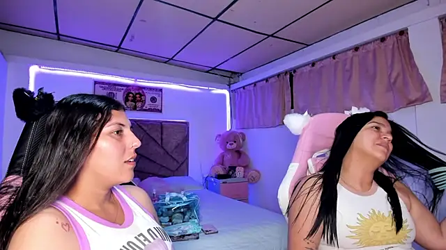 Cristal Smith20 online show from 24, 4, 2026