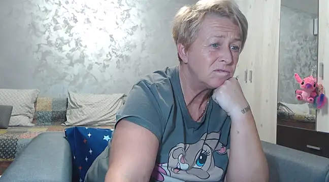 RosesandLillies online show from 21, 2, 2025