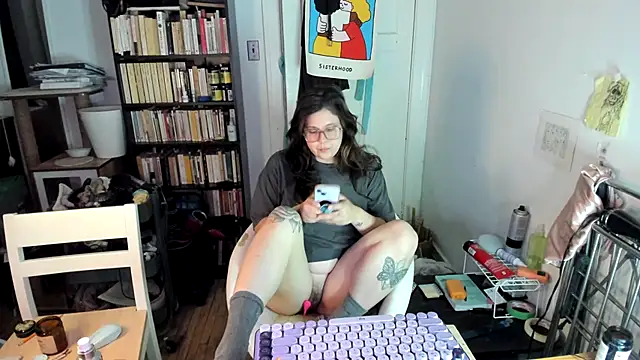 Snapshot of Rosiee69_ chatting on 17, 11, 2025 Rosiee69 online show from 17, 11, 2025