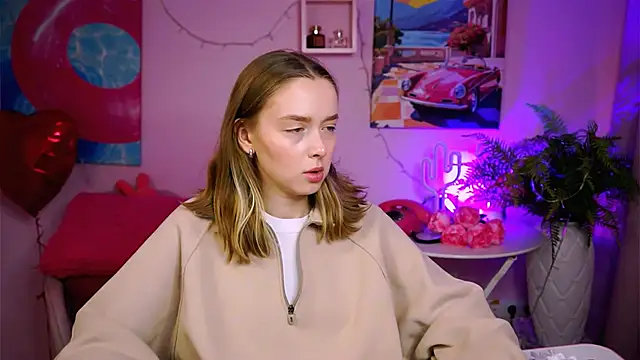 JenniferGraces online show from 4, 3, 2025