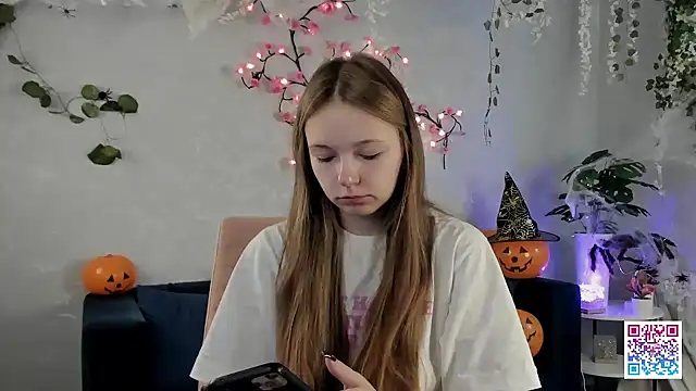 boozekirs  online show from 31, 10, 2025