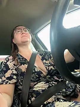 HTXBELLE online show from 4, 3, 2026