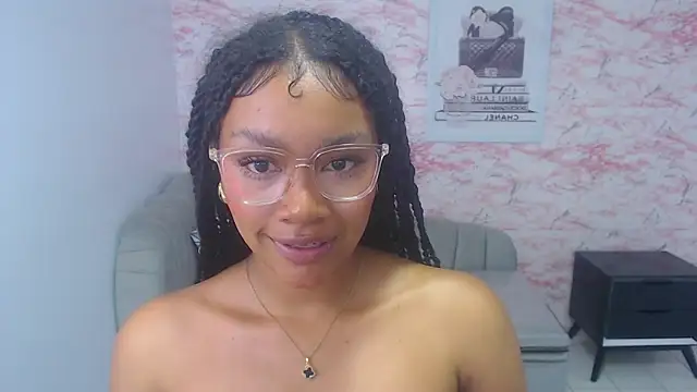 Snapshot of catalina25_t chatting on 11, 3, 2025 catalina25 t online show from 11, 3, 2025