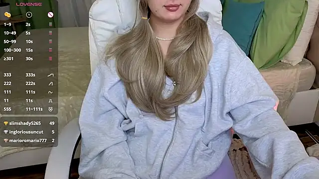 Snapshot of baby_debbie chatting on 21, 2, 2025 baby debbie online show from 21, 2, 2025