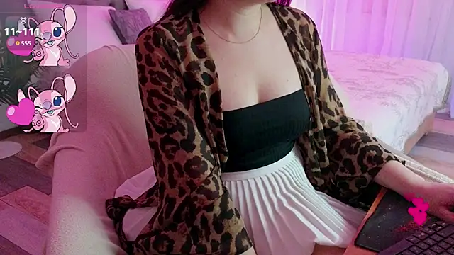 Snapshot of baby_debbie chatting on 26, 11, 2025 baby debbie online show from 26, 11, 2025