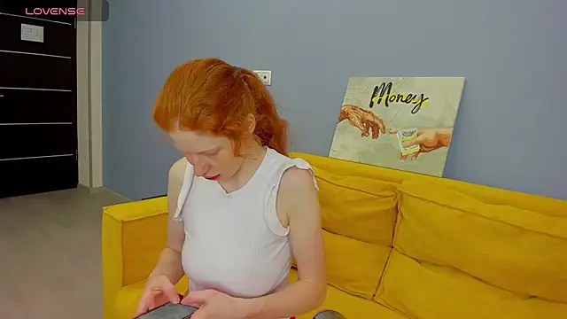 Sandra Wi1son online show from 13, 3, 2025