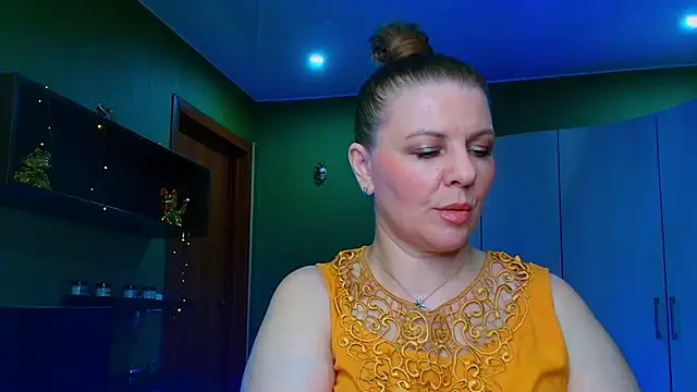 Snapshot of VeronikawGold chatting on 22, 5, 2026 VeronikawGold online show from 22, 5, 2026