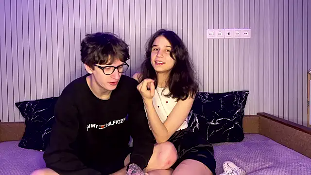 baby lesi online show from 14, 1, 2026