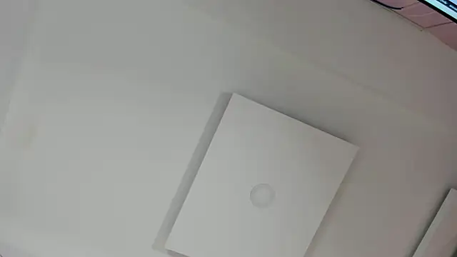 Snapshot of emily_sweett24 chatting on 8, 3, 2025 emily sweett24 online show from 8, 3, 2025