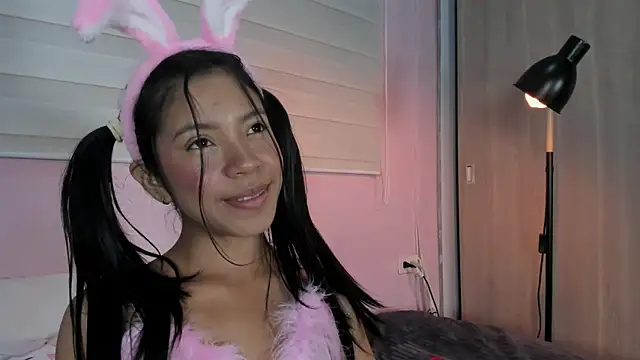 Snapshot of emily_sweett24 chatting on 9, 3, 2025 emily sweett24 online show from 9, 3, 2025