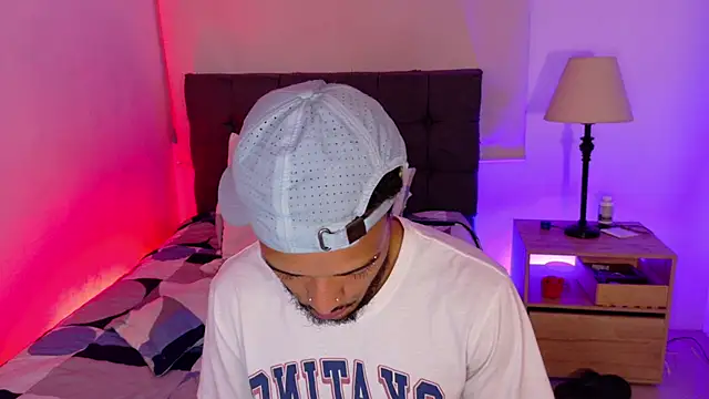 eross chipre  online show from 31, 3, 2026