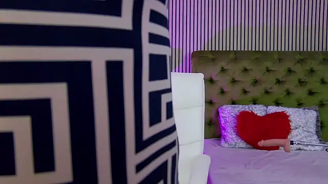 LadyTouch online show from 7, 11, 2025