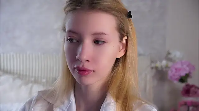 SunnivaCovil online show from 23, 4, 2026