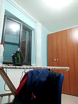 Dolcecurvy online show from 8, 11, 2025