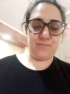 Dolcecurvy online show from 17, 6, 2026