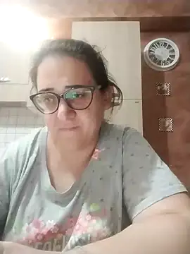 Dolcecurvy online show from 2, 8, 2026