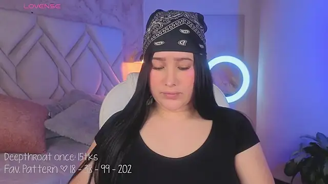 Leaa Cox online show from 22, 4, 2026