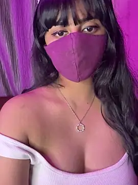 Dishasarmaa05 online show from 18, 12, 2025