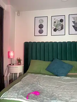 Snapshot of Tyla_Ks chatting on 1, 3, 2025 Tyla Ks online show from 1, 3, 2025