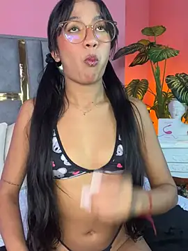 Snapshot of Tyla_Ks chatting on 12, 3, 2025 Tyla Ks online show from 12, 3, 2025