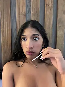 Snapshot of Tyla_Ks chatting on 7, 3, 2026 Tyla Ks online show from 7, 3, 2026