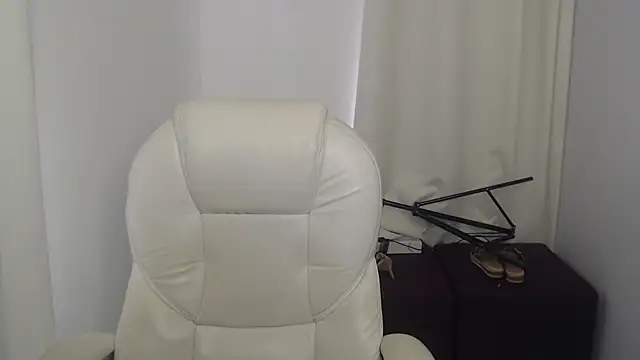 Snapshot of Mature_2025 chatting on 12, 3, 2025 Mature 2025 online show from 12, 3, 2025