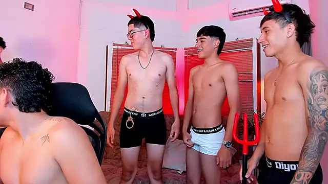 Fun BoysW online show from 31, 10, 2025