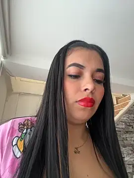 Snapshot of _SARA_69 chatting on 30, 10, 2025 SARA 69 online show from 30, 10, 2025