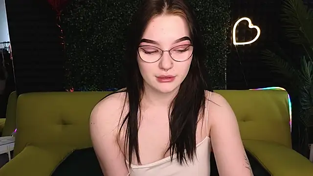 milliedoll online show from 10, 3, 2025