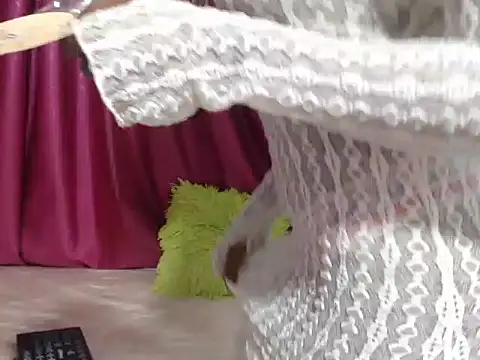 Snapshot of xxTatiannaxx chatting on 19, 2, 2025 xxTatiannaxx online show from 19, 2, 2025