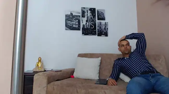 Bastiandelux online show from 2, 3, 2025