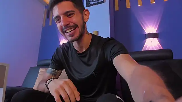 AlejandroStormm online show from 14, 10, 2025