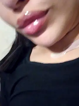 Snapshot of Sexlove1xo chatting on 1, 5, 2026 Sexlove1xo online show from 1, 5, 2026
