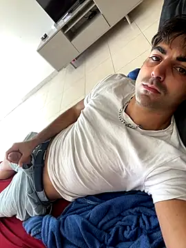 mikekmi21 online show from 9, 11, 2025