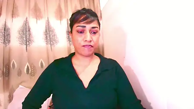 Snapshot of Indian_Erotic69 chatting on 8, 6, 2026 Indian Erotic69 online show from 8, 6, 2026