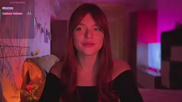 CherryRed Girl online show from 4, 3, 2026