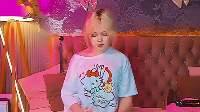 EmilyAngells online show from 23, 4, 2026