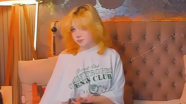 EmilyAngells online show from 27, 4, 2026