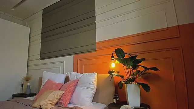 Snapshot of _BunnyDollStella_ chatting on 4, 3, 2025 BunnyDollStella online show from 4, 3, 2025