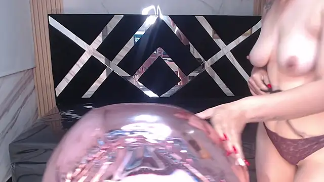 Angeles v online show from 9, 3, 2025