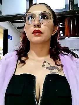 Snapshot of Megan-01- chatting on 26, 2, 2025 Megan-01- online show from 26, 2, 2025